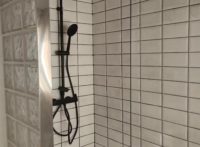 Aloxamento A Marina Oia