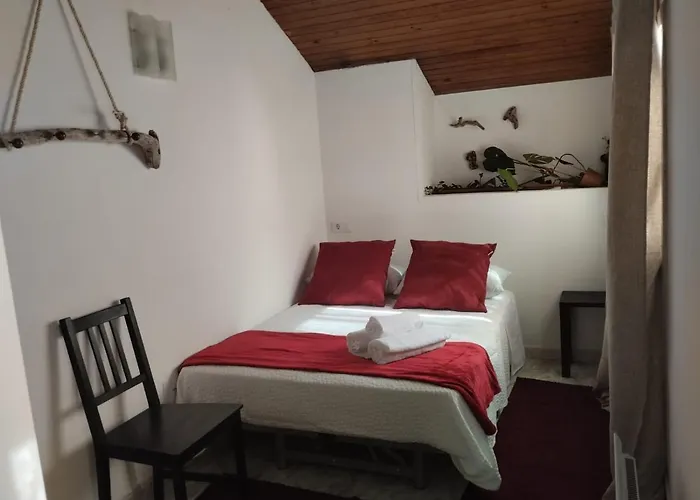 Aloxamento A Marina Oia